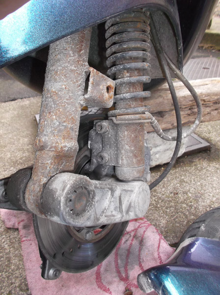 Stoßdämpferfederwechsel Piaggio