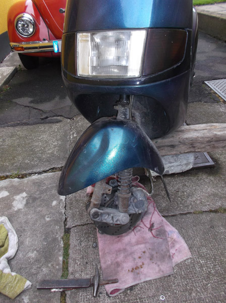 Stoßdämpferfederwechsel Piaggio