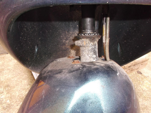 Stoßdämpferfederwechsel Piaggio