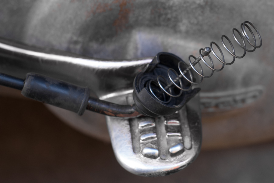 Sfera Bowdenzug in den Gaschieber einbauen 