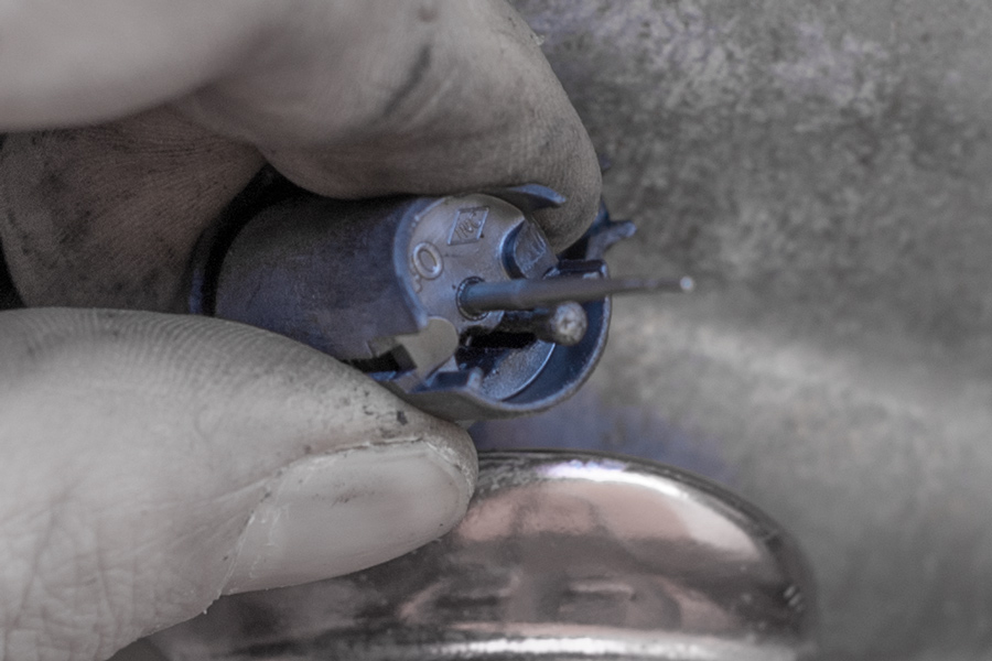 Sfera Bowdenzug in den Gaschieber einbauen 