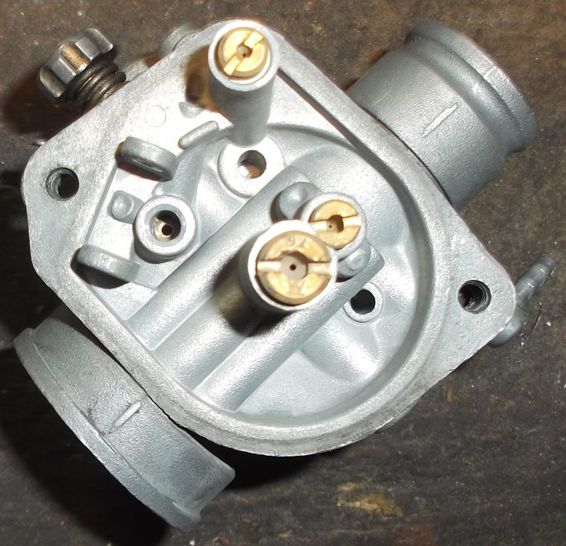 Schwimmerkammerventil bearbeiten