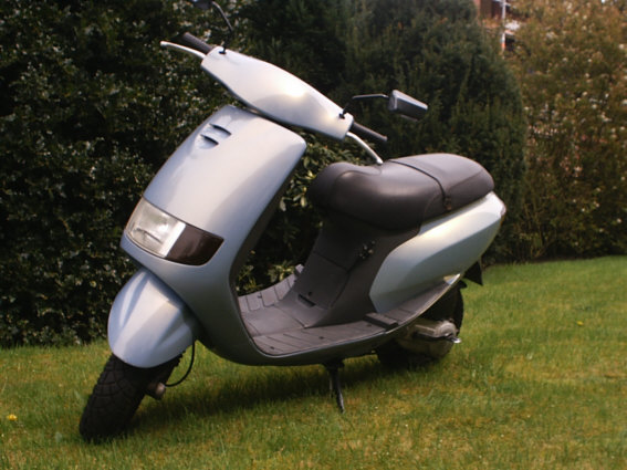 Piaggio sfera RST