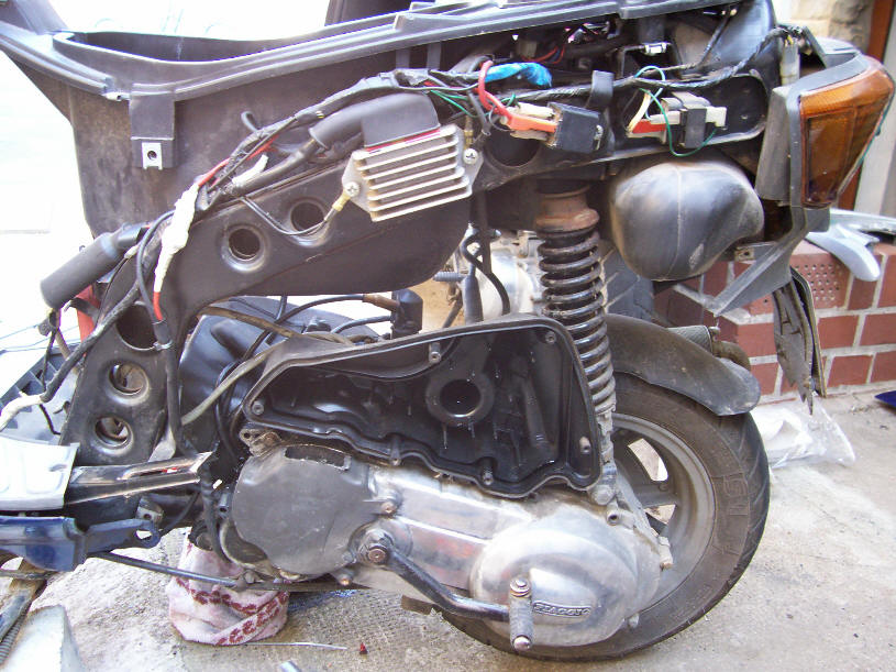 Piaggio Sfera RST ohne Verkleidungen