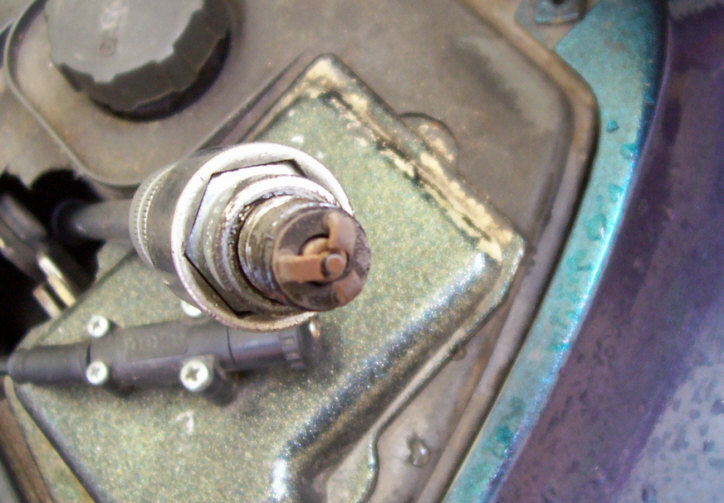 Zuendkerze NGK BUR6ET